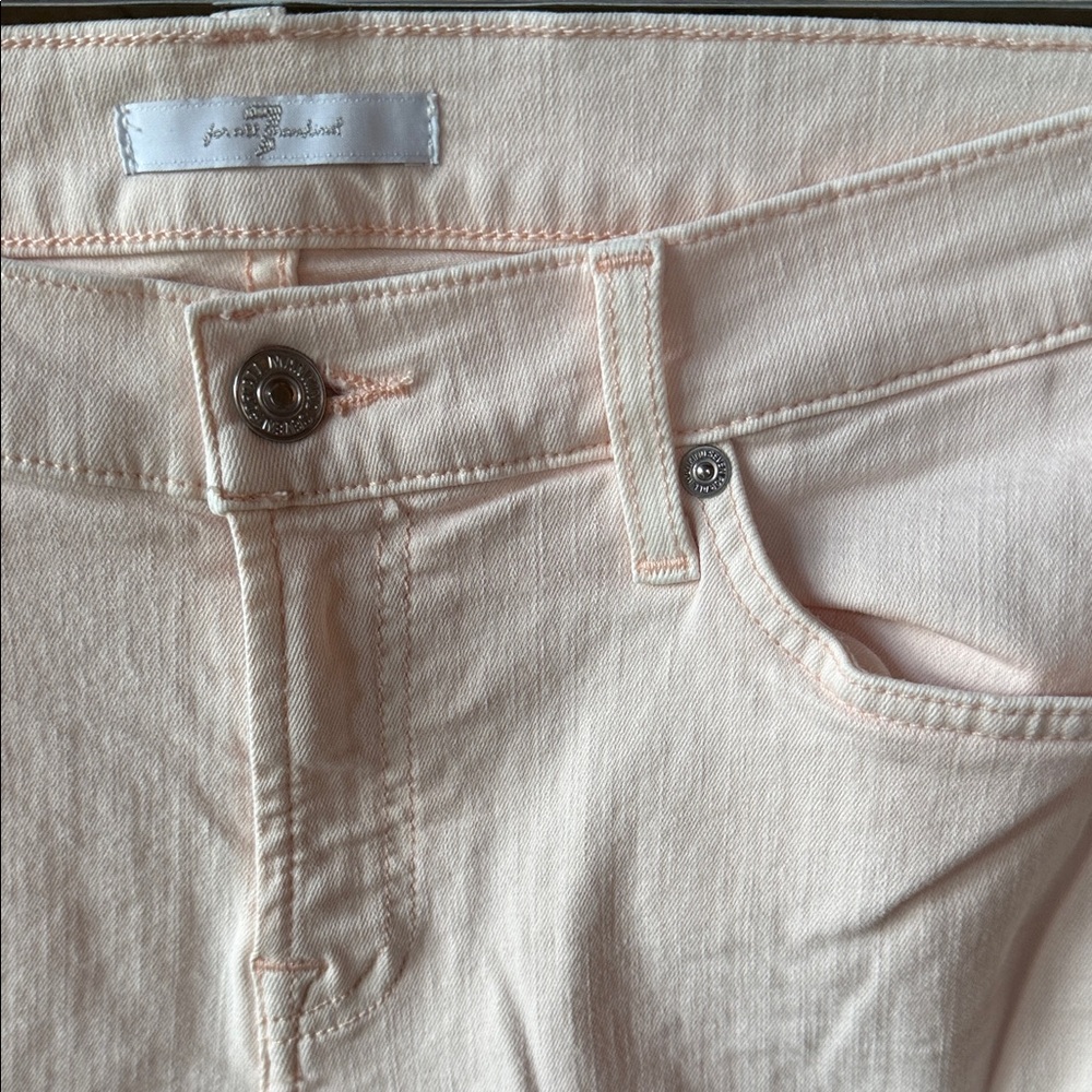 7 For All Mankind Light Pink Ankle Jeans with stretch and frayed cuffs. Size 29 - Picture 3 of 8